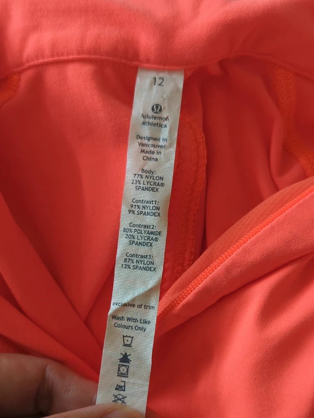 Lululemon Run Reflect Pullover in Light Flare